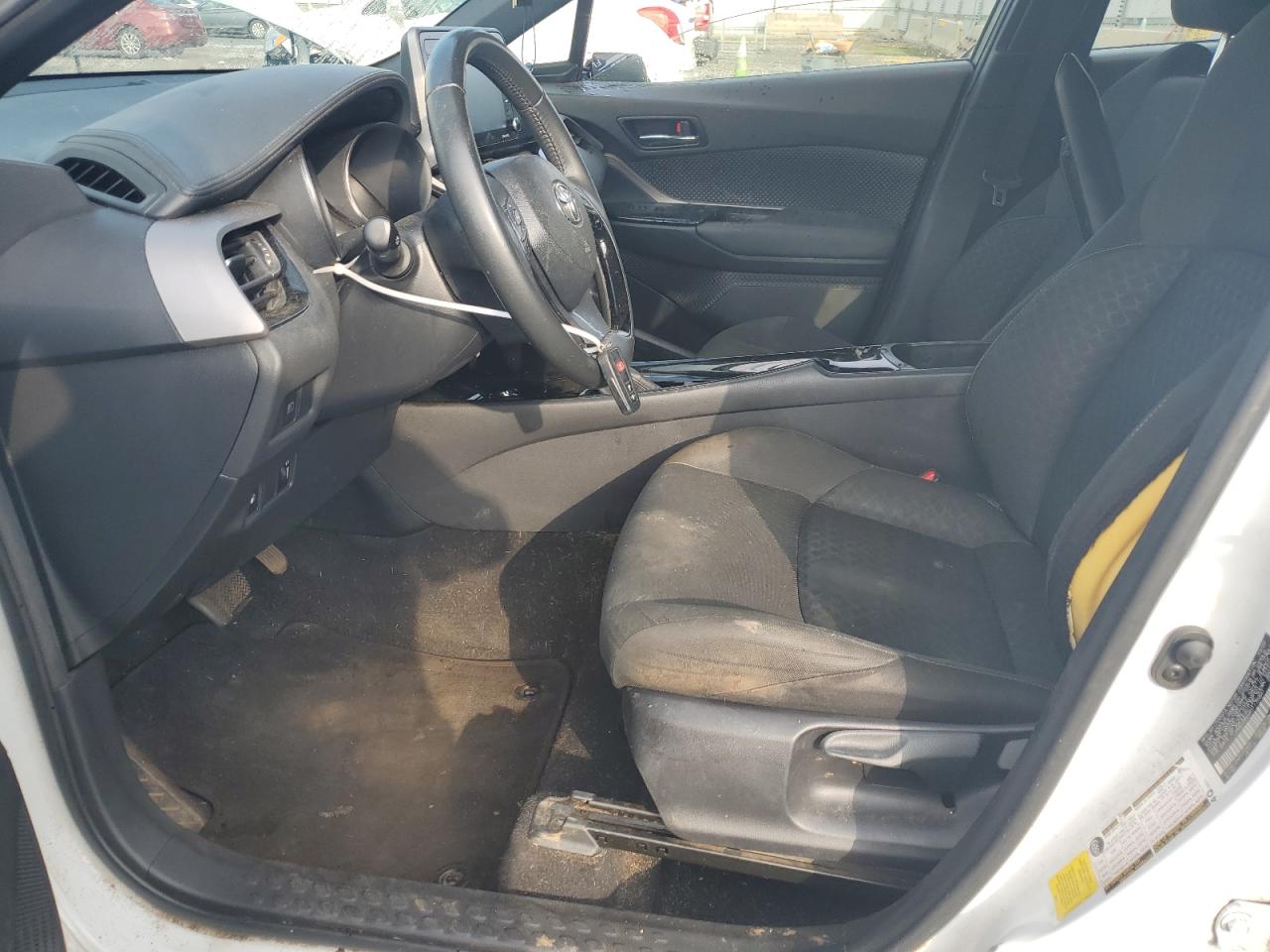 2022 Toyota C-Hr Xle VIN: JTNKHMBX6N1135841 Lot: 68422385