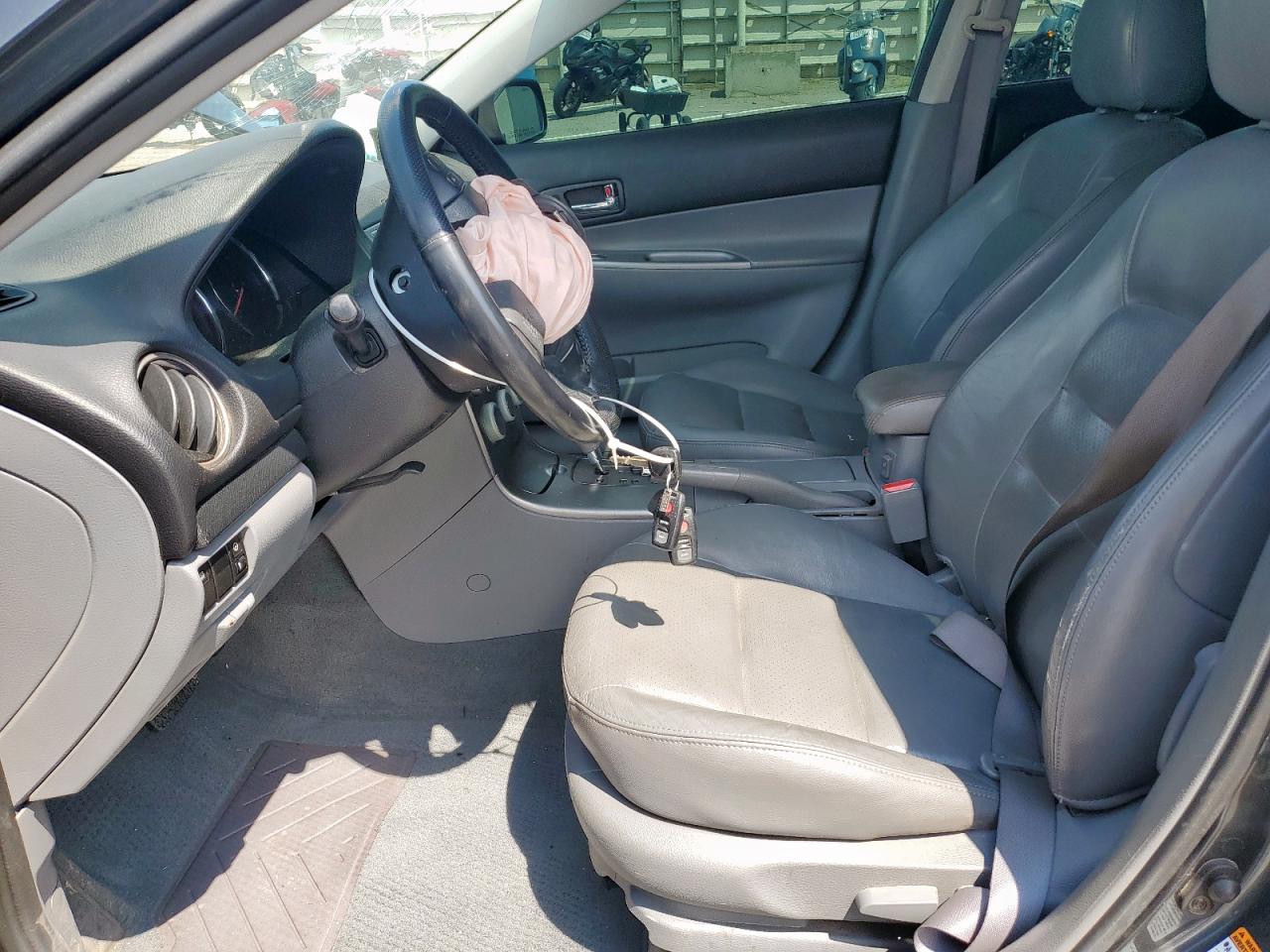 2004 Mazda 6 S VIN: 1YVHP84D245N55724 Lot: 70296175