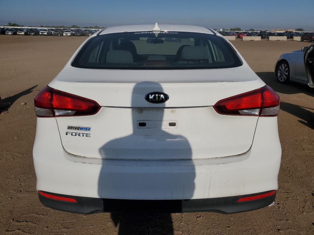 2017 Kia Forte Lx VIN: 3KPFK4A78HE040546 Lot: 67938425