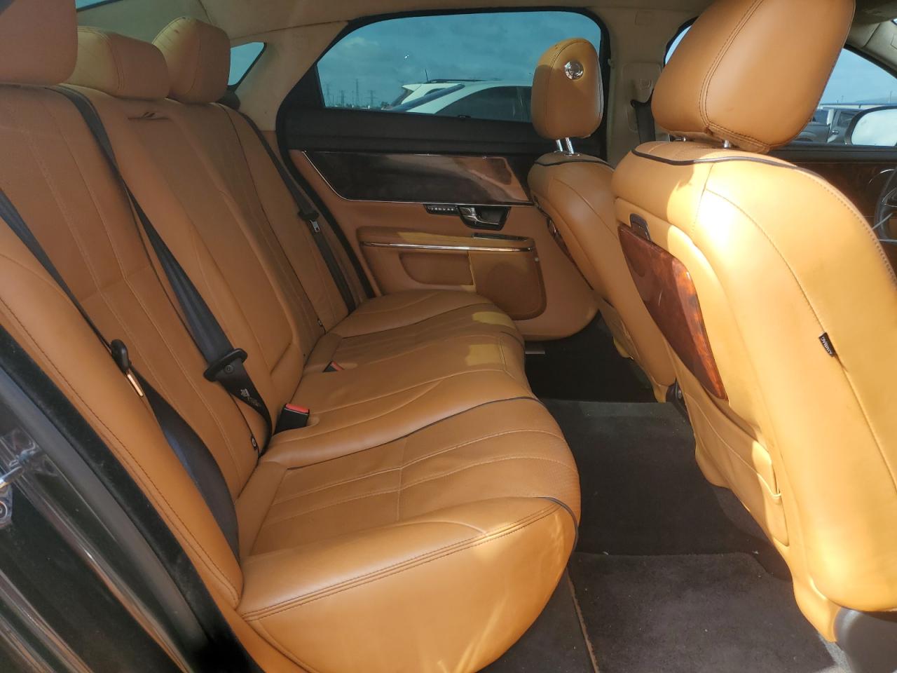 2011 Jaguar Xjl VIN: SAJWA2GB2BLV13764 Lot: 68289025