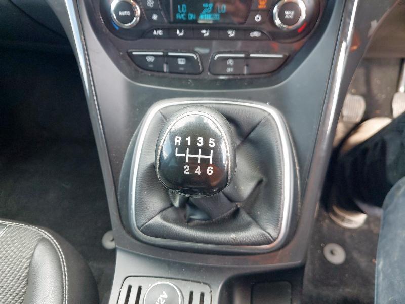 2015 FORD KUGA TITANIUM