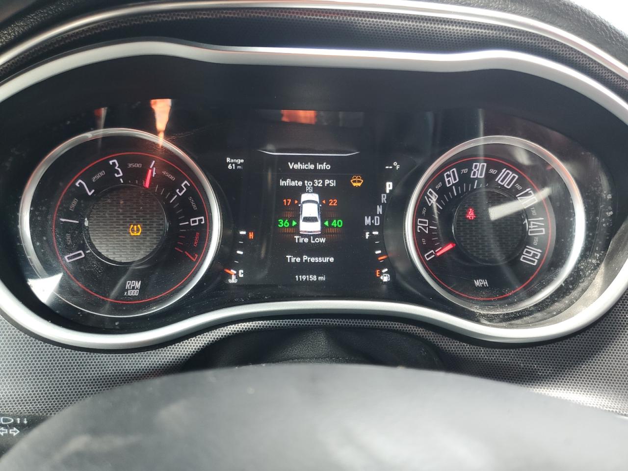 2017 Dodge Challenger Sxt VIN: 2C3CDZAG1HH640487 Lot: 68358075