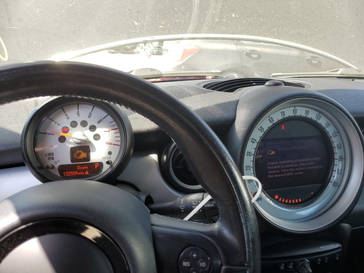 2012 Mini Cooper VIN: WMWSU3C5XCT257107 Lot: 68759955