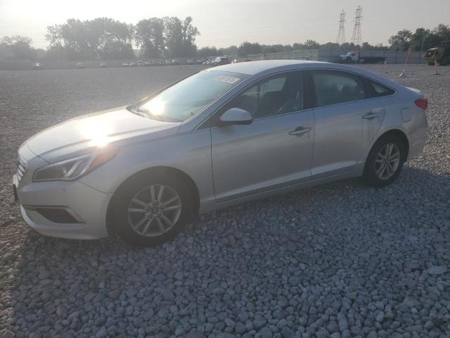  HYUNDAI SONATA 2016 Серебристый