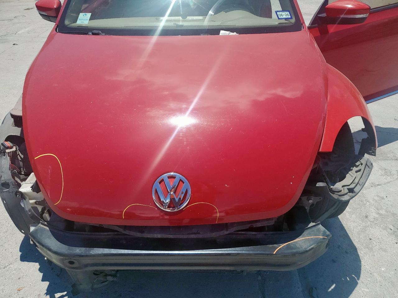 2013 Volkswagen Beetle VIN: 3VWJX7AT1DM647119 Lot: 68709155