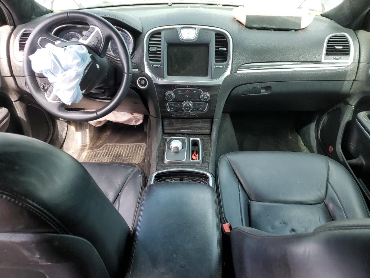 2015 Chrysler 300 Limited VIN: 2C3CCARG6FH757231 Lot: 69957435