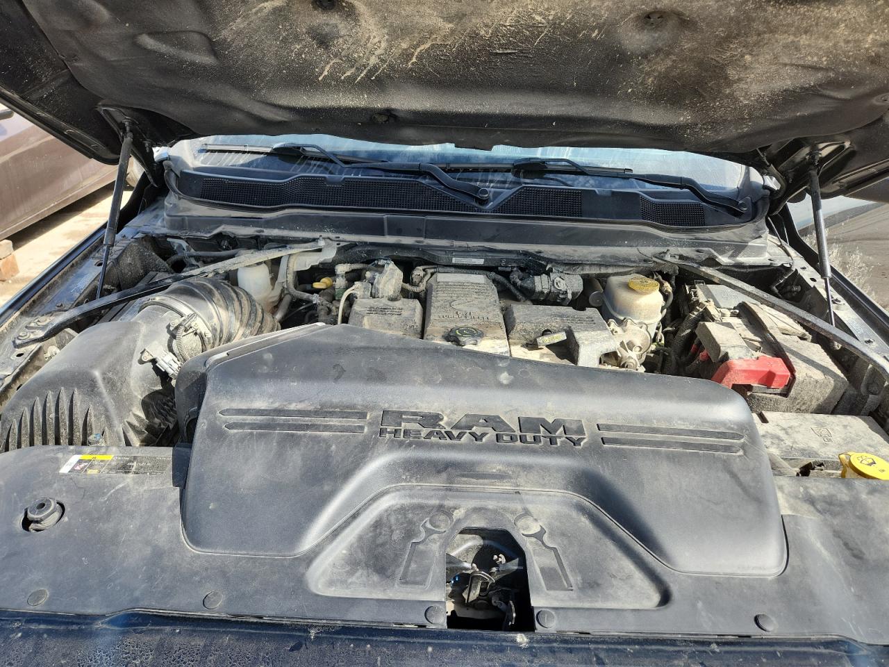 2019 Ram 2500 Laramie VIN: 3C6UR5NL0KG654705 Lot: 70408765