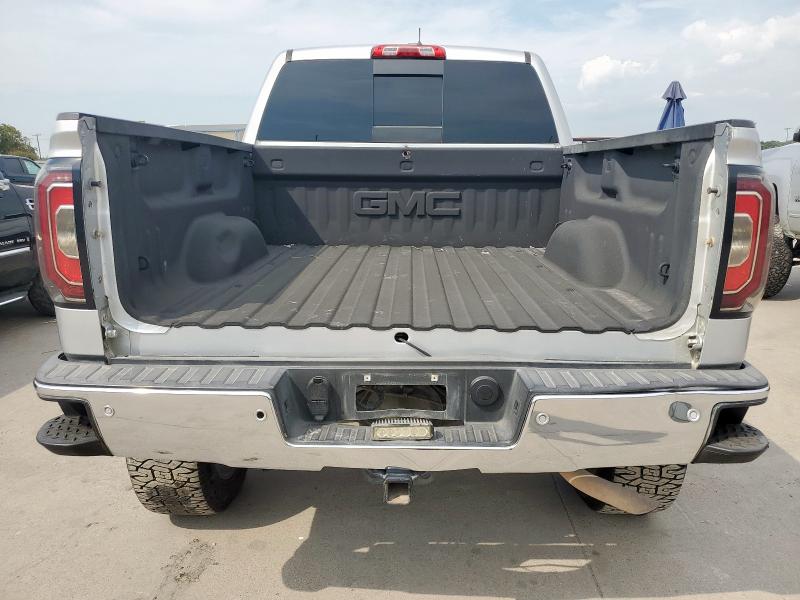  GMC SIERRA 2016 Серебристый