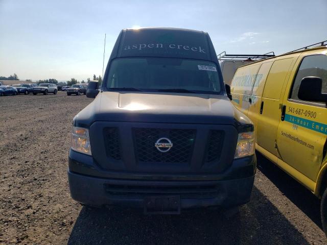 NISSAN NV 2016 Угольный