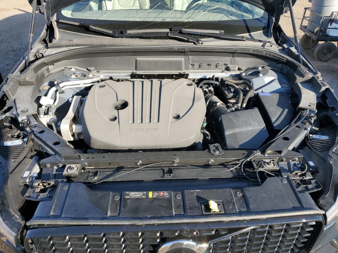 2024 Volvo Xc60 Core VIN: LYVL12RKXRB833556 Lot: 68679435