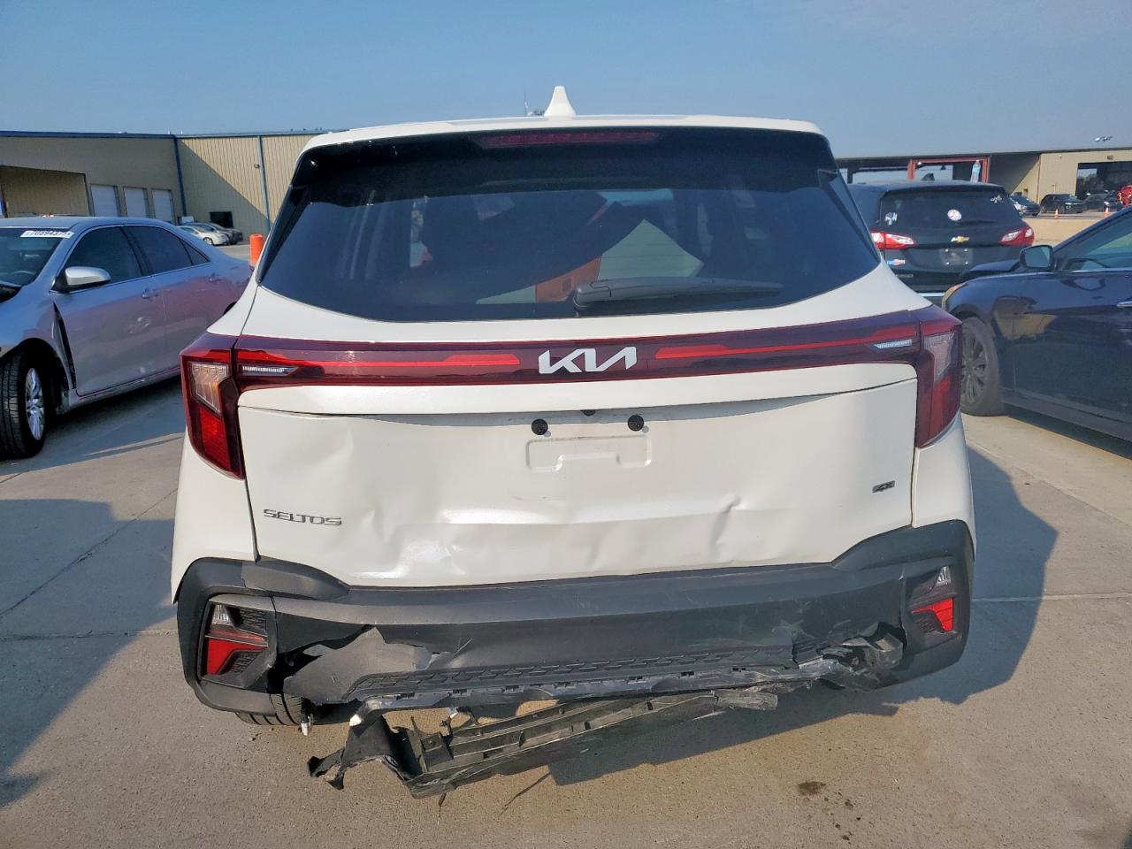 2024 Kia Seltos Lx VIN: KNDEPCAA8R7525063 Lot: 70356545