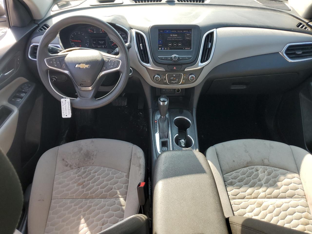 2020 Chevrolet Equinox Ls VIN: 3GNAXHEV2LS689398 Lot: 68465635