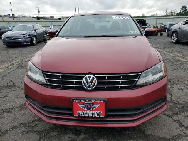  VOLKSWAGEN JETTA 2018 Czerwony