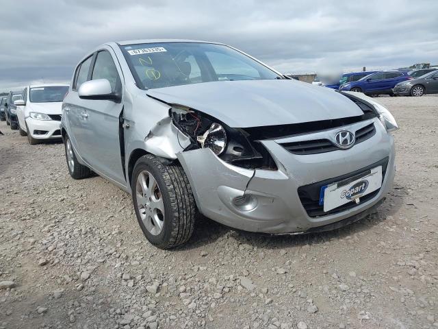 2010 HYUNDAI I20 COMFOR