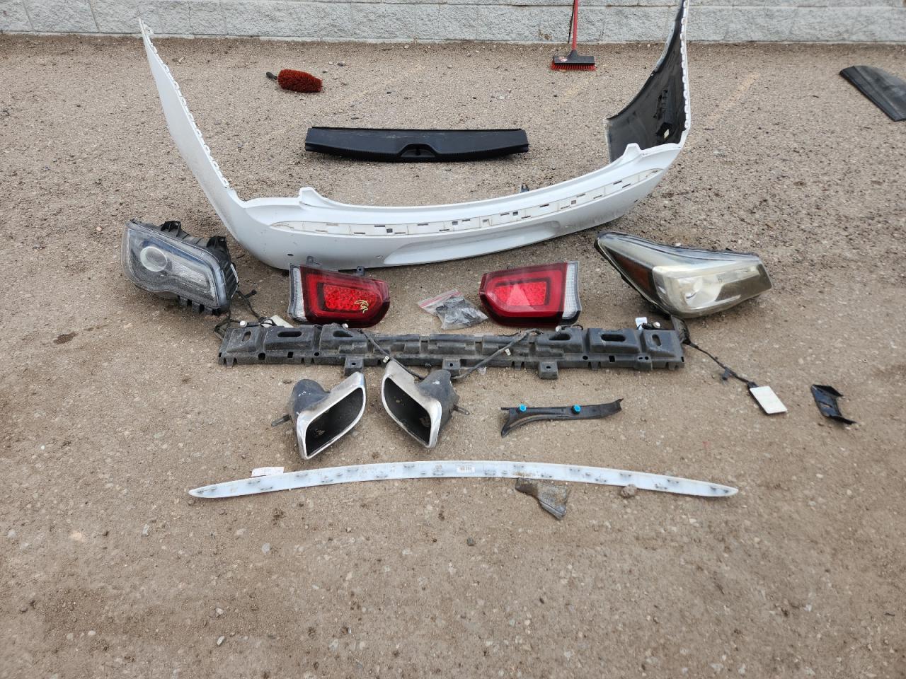 2021 Chrysler 300 S VIN: 2C3CCABG6MH545789 Lot: 70382455