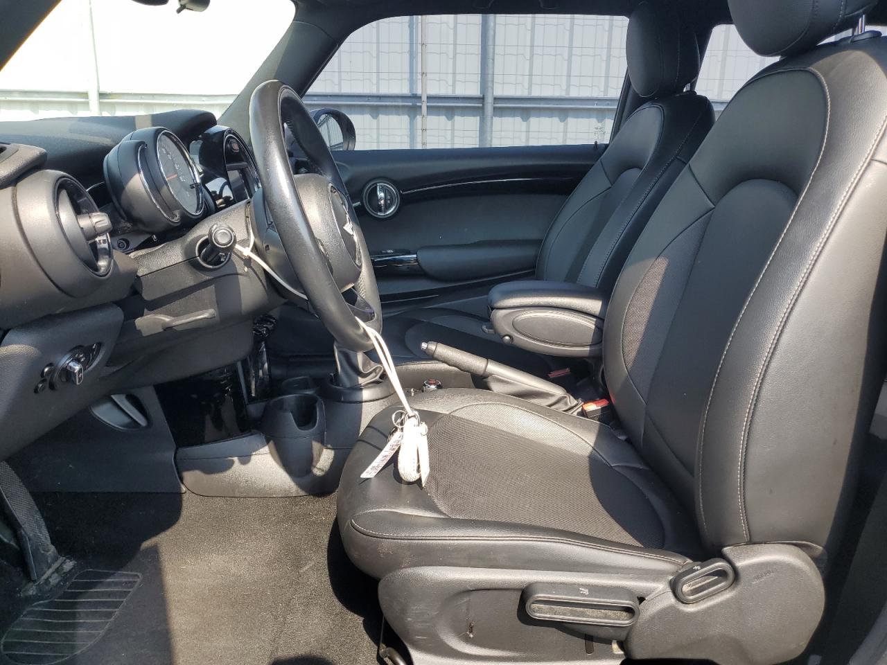 WMWXP5C39H2F61682 2017 Mini Cooper