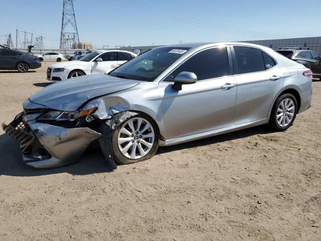  TOYOTA CAMRY 2019 Серебристый