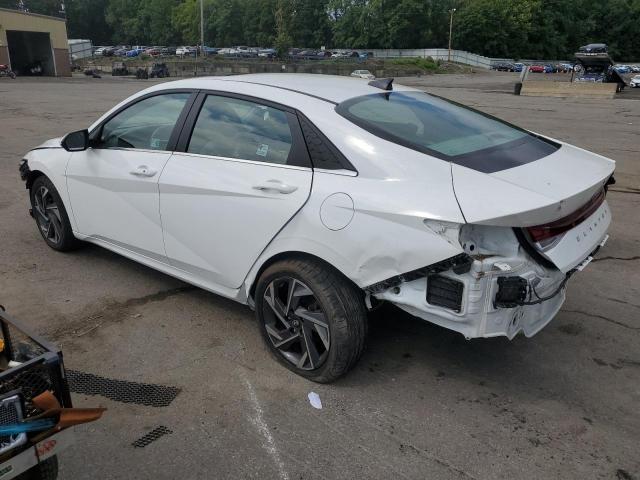  HYUNDAI ELANTRA 2024 Белы