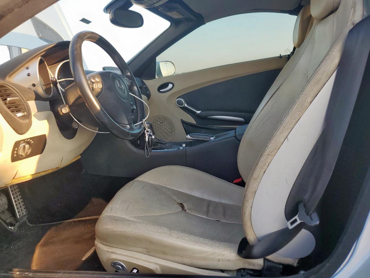 2006 Mercedes-Benz Slk 350 VIN: WDBWK56F16F087991 Lot: 69600345