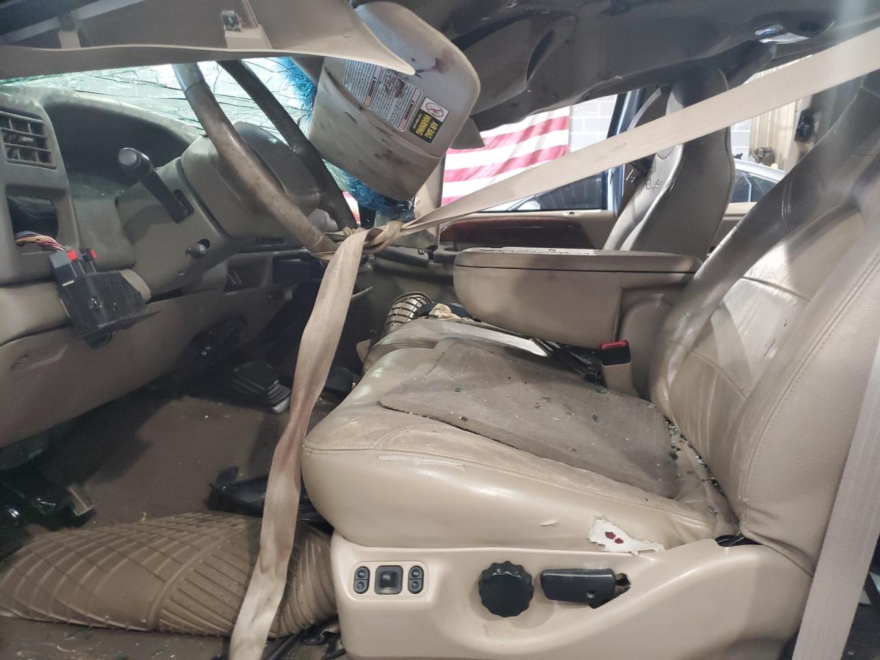 2000 Ford F250 Super Duty VIN: 1FTNX21F3YEA61373 Lot: 69058985