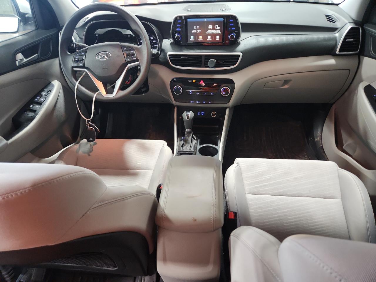 KM8J2CA46MU288201 2021 Hyundai Tucson Se