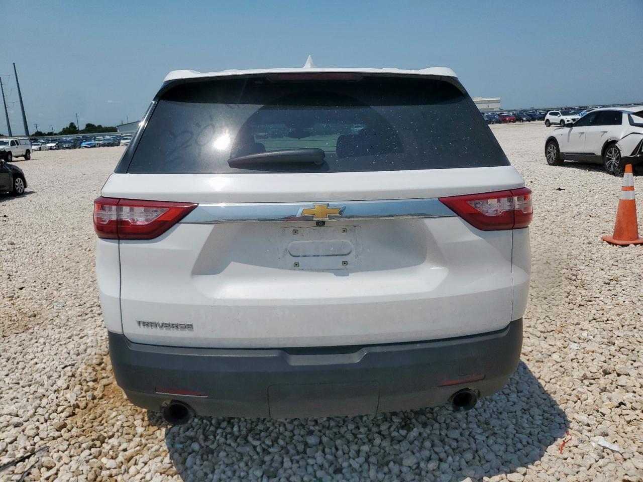 2021 Chevrolet Traverse Ls VIN: 1GNERFKW6MJ242685 Lot: 68121205