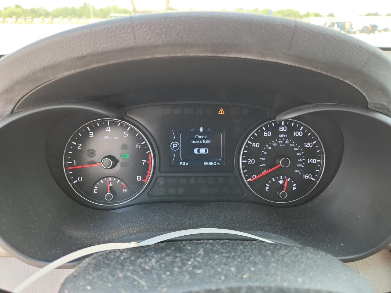 2016 Kia Optima Lx VIN: KNAGT4L31G5092524 Lot: 68892405