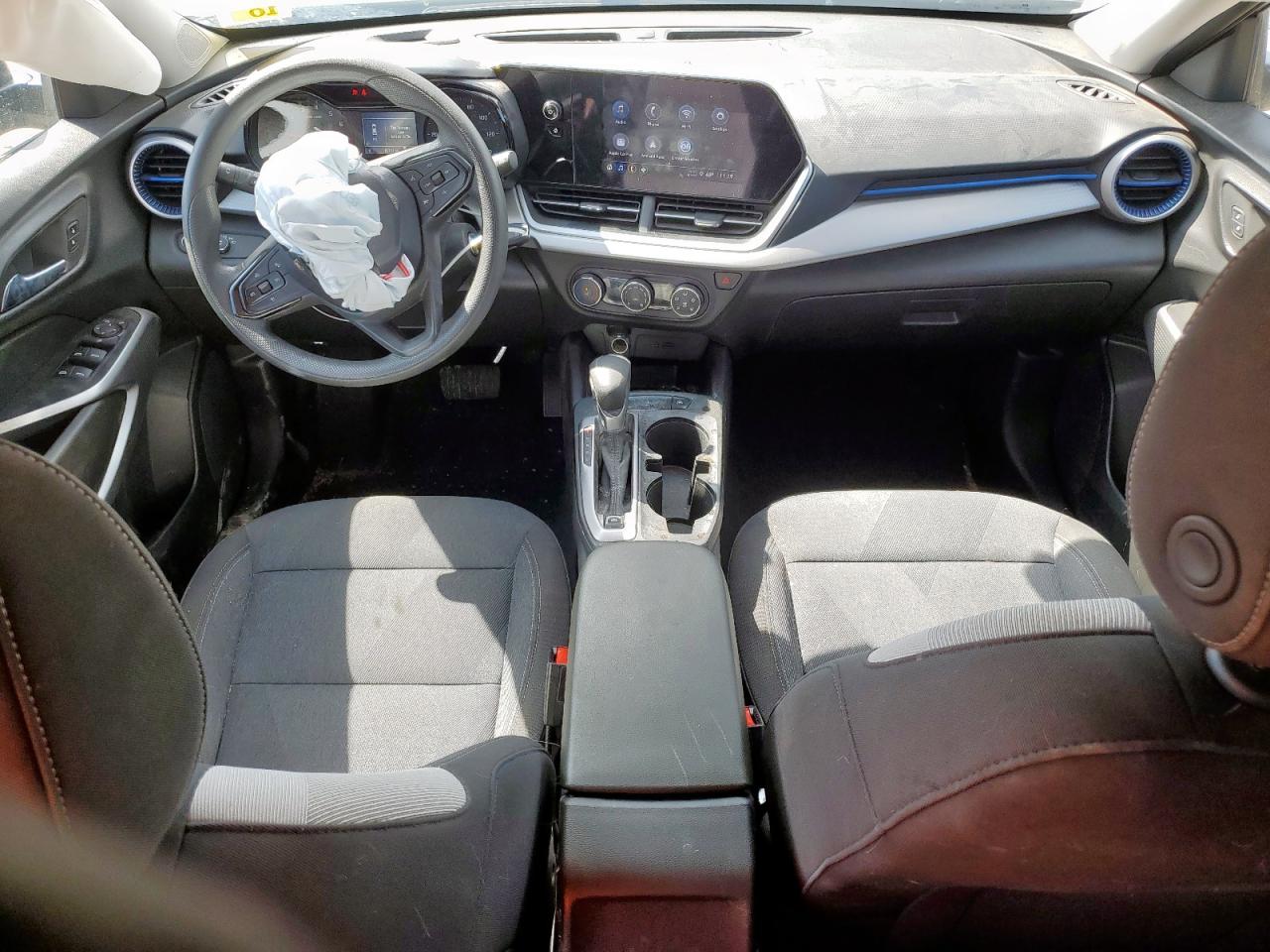 2024 Chevrolet Trax Ls VIN: KL77LFE22RC100483 Lot: 69580735