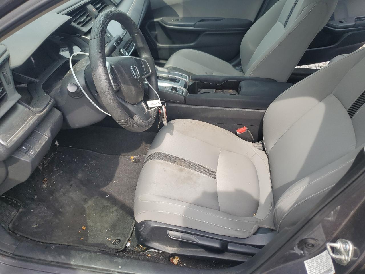 2018 Honda Civic Lx VIN: 2HGFC2F58JH556331 Lot: 69134165