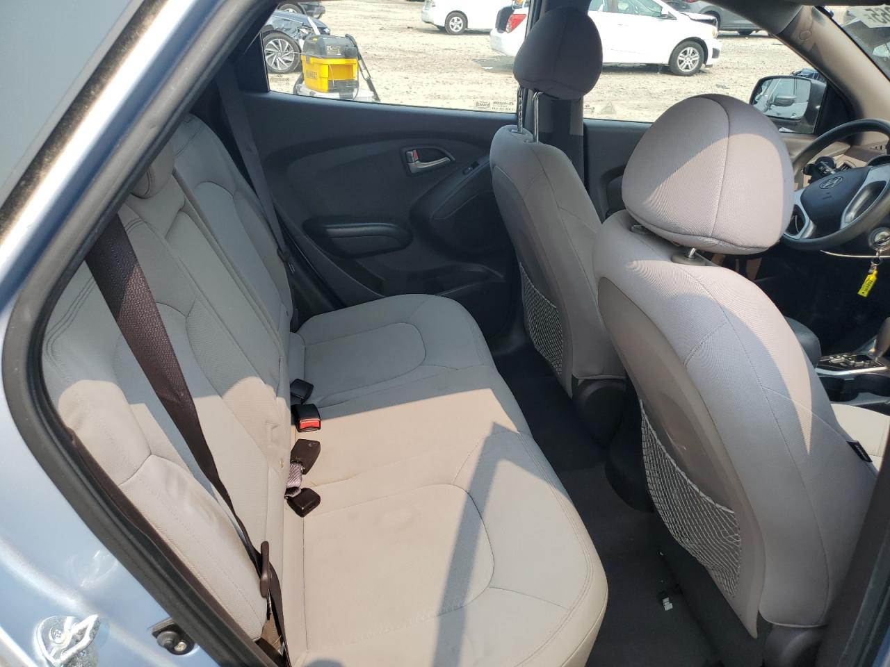 KM8JT3AC9AU073279 2010 Hyundai Tucson Gls