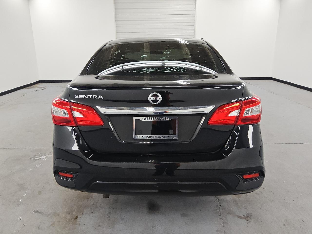 2019 Nissan Sentra S VIN: 3N1AB7AP6KY239275 Lot: 69293505