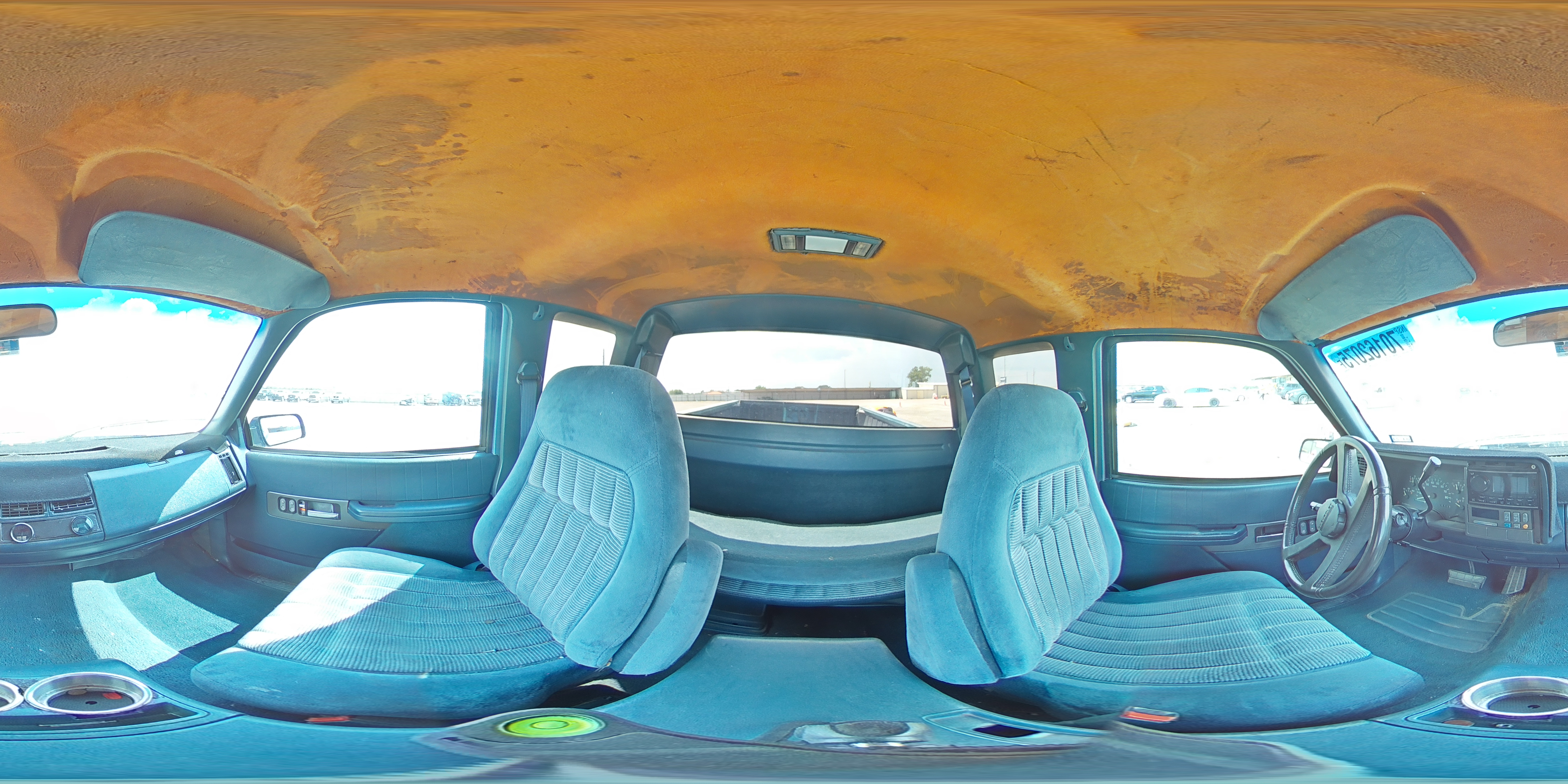 1992 Chevrolet Gmt-400 C1500 VIN: 2GCEC19K7N1258888 Lot: 70162075