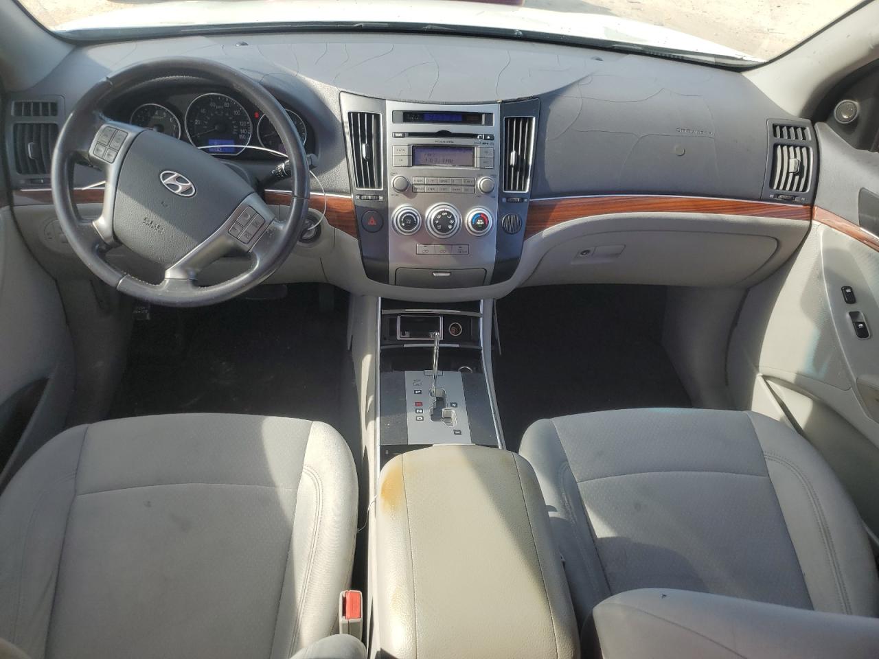 2008 Hyundai Veracruz Gls VIN: KM8NU13C98U054631 Lot: 68660925