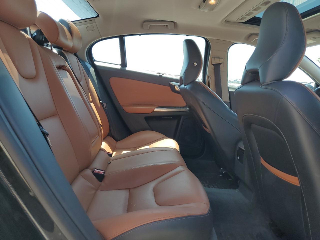 2017 Volvo S60 Premier VIN: LYV402TK7HB195474 Lot: 70382245