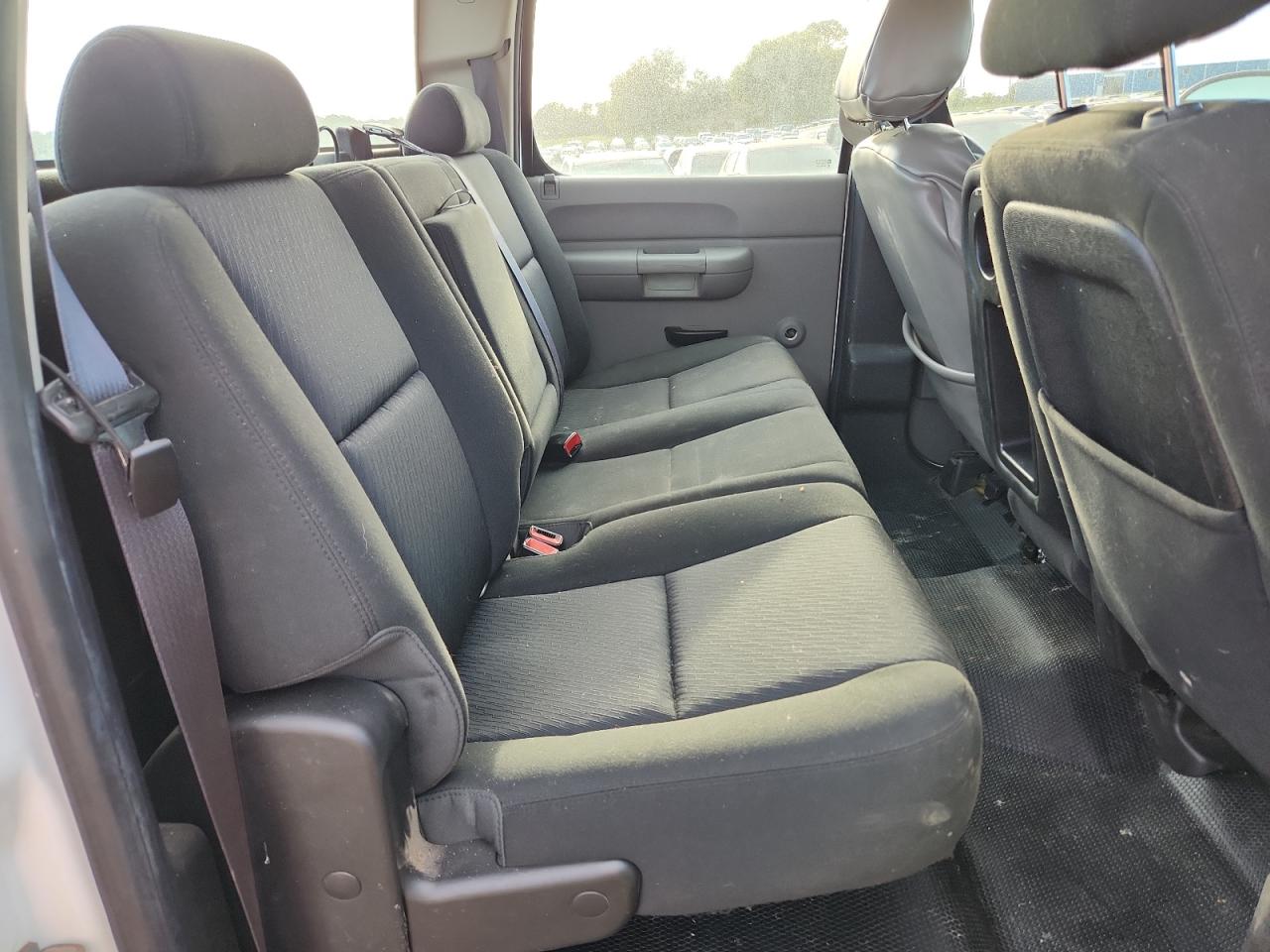 2014 GMC Sierra C2500 Heavy Duty VIN: 1GT11ZCG1EF185372 Lot: 69679195