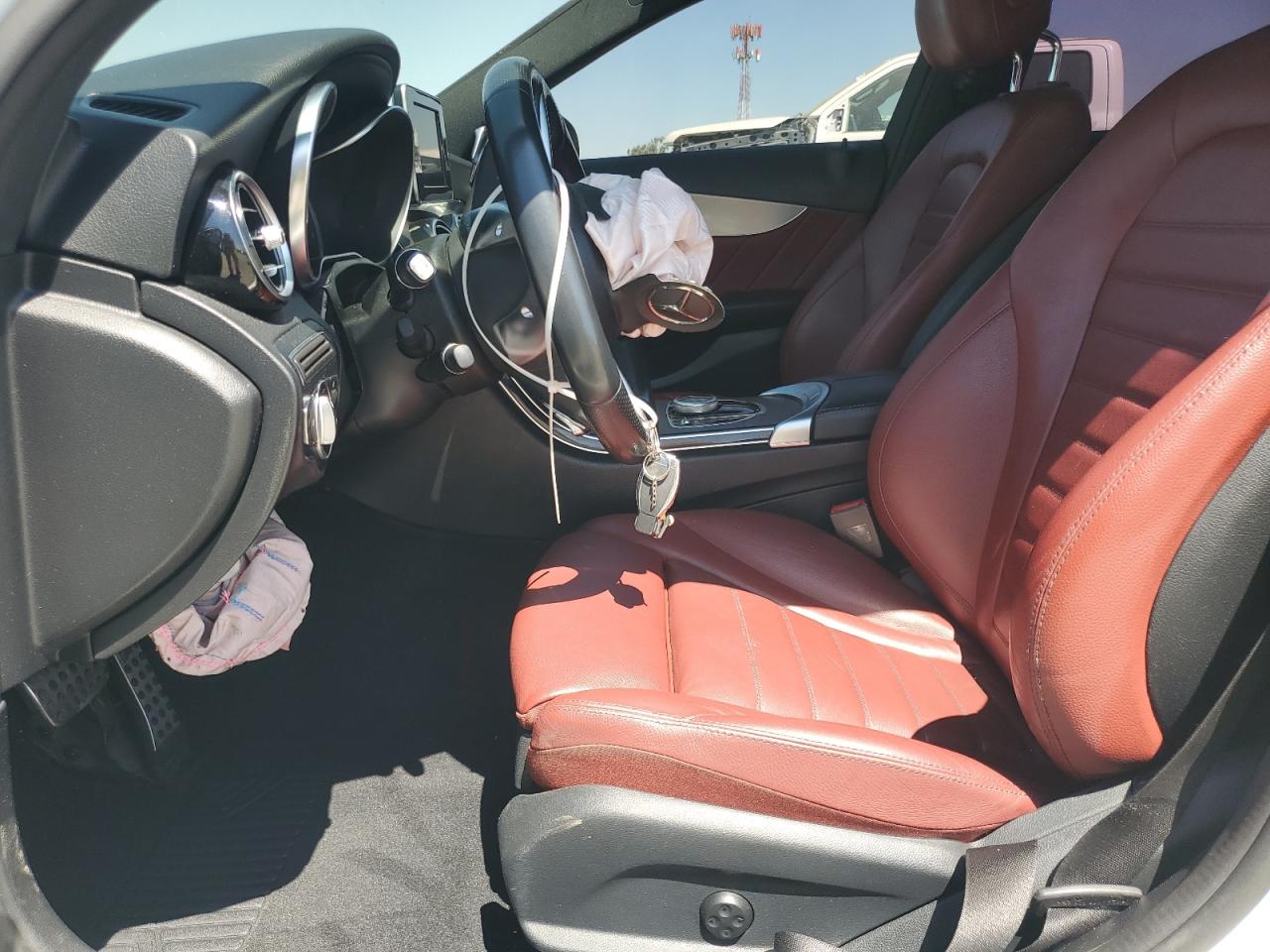 2018 Mercedes-Benz C 300 VIN: 55SWF4JB2JU276259 Lot: 69041435