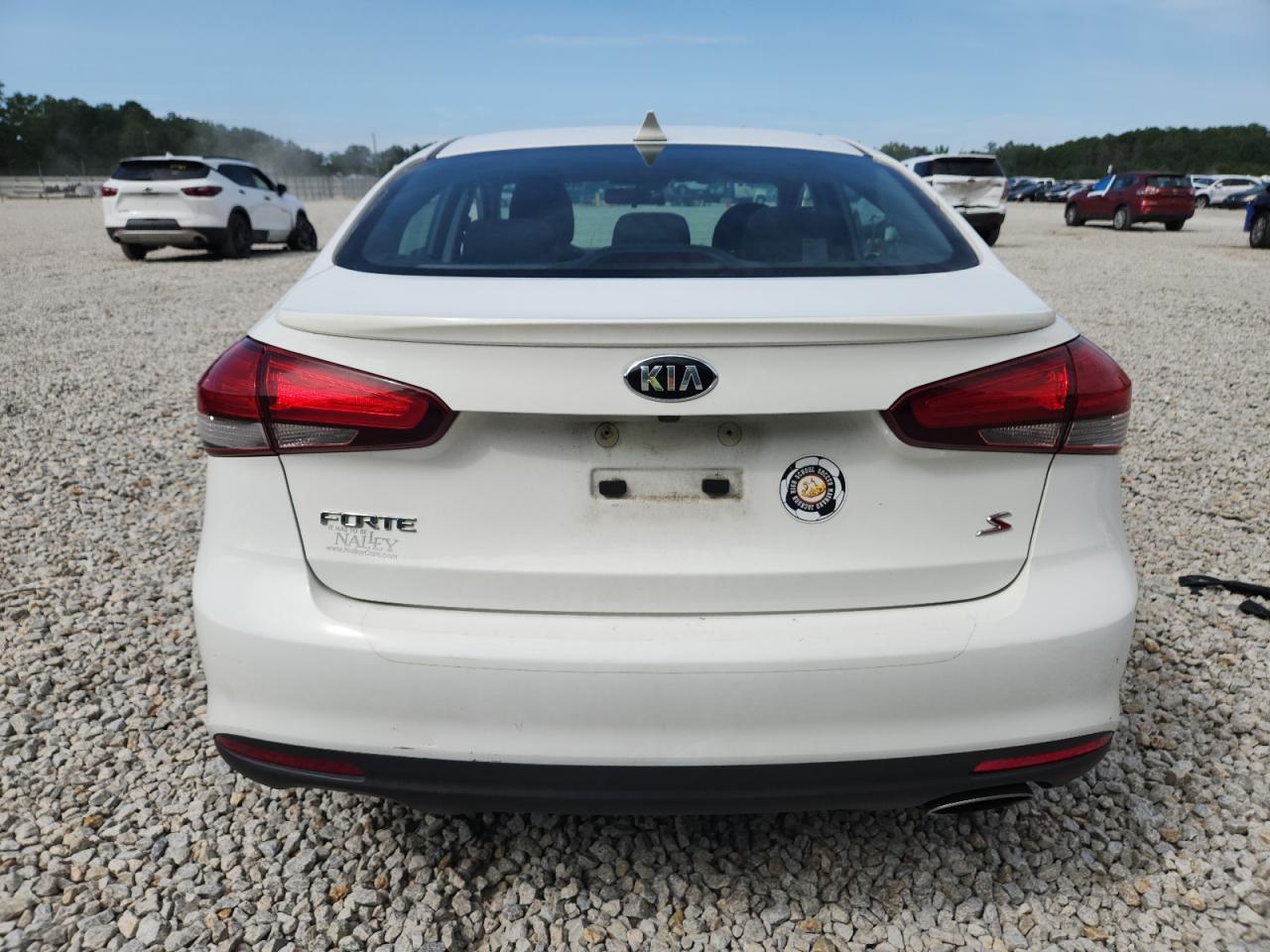 2018 Kia Forte Lx VIN: 3KPFL4A72JE202044 Lot: 70268325