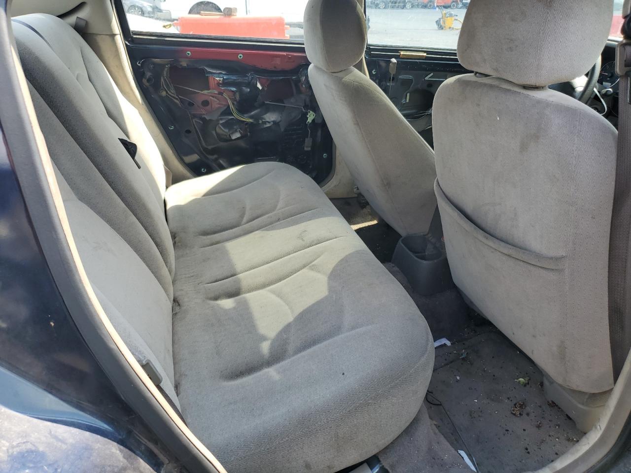2002 Chrysler Sebring Lx VIN: 1C3EL46X82N345926 Lot: 68181905