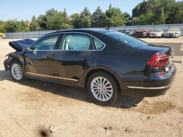  VOLKSWAGEN PASSAT 2017 Черный