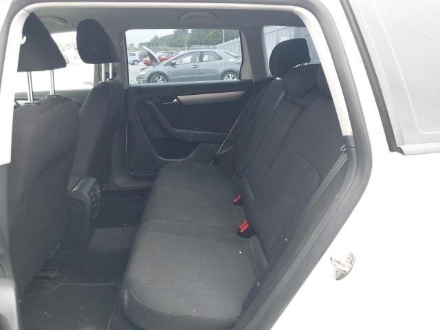 2011 VOLKSWAGEN PASSAT S BLUEMOTION TECH 