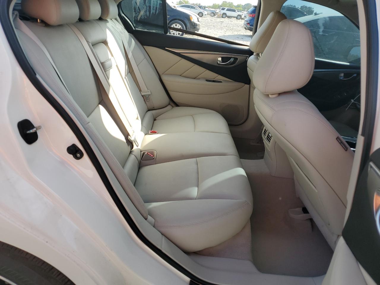 2017 Infiniti Q50 Premium VIN: JN1EV7AP8HM732847 Lot: 69905035