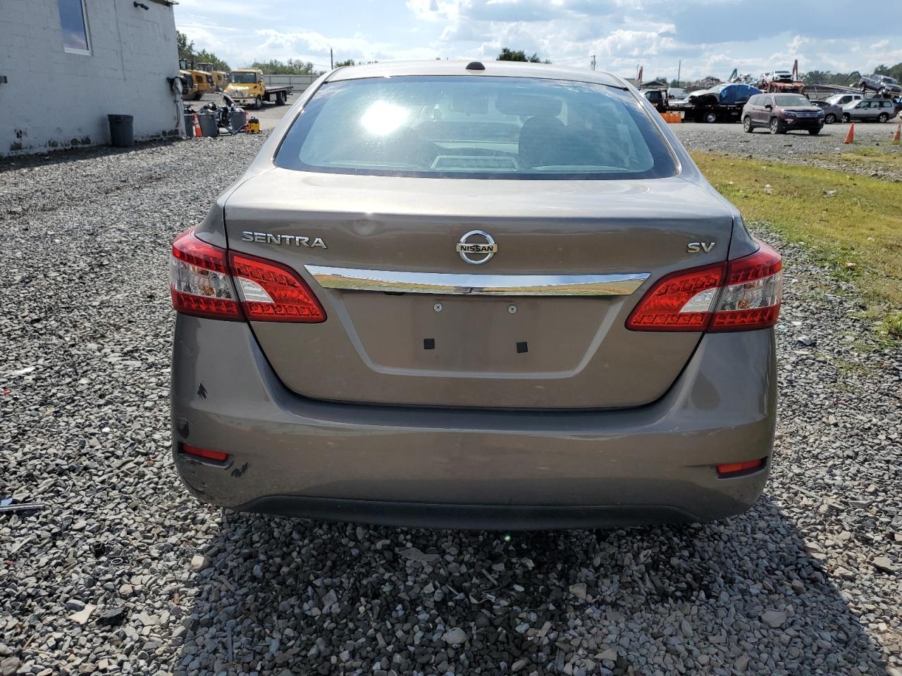 2015 Nissan Sentra S VIN: 3N1AB7AP3FY339047 Lot: 70901945