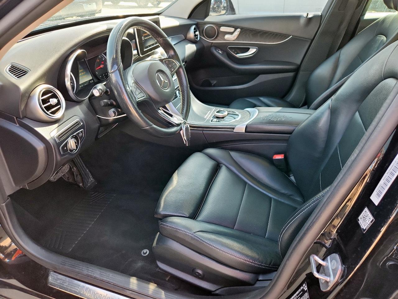 2017 Mercedes-Benz C 300 VIN: 55SWF4JB1HU204933 Lot: 70474505