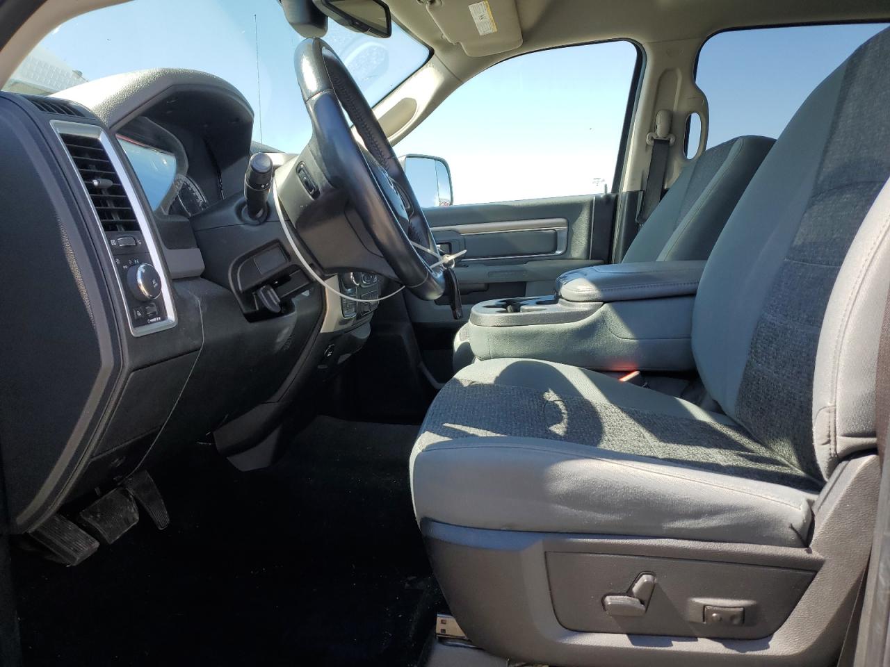 2017 Ram 1500 Slt VIN: 1C6RR7TT4HS757485 Lot: 69187275