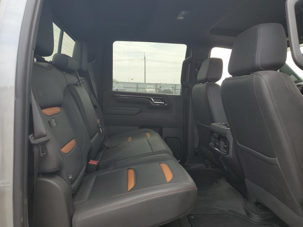 2024 GMC Sierra K2500 At4 VIN: 1GT49PEY3RF209256 Lot: 70289975