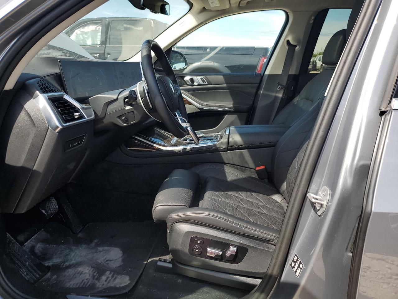 2025 BMW X7 xDrive40I VIN: 5UX23EM05S9X08877 Lot: 69833055