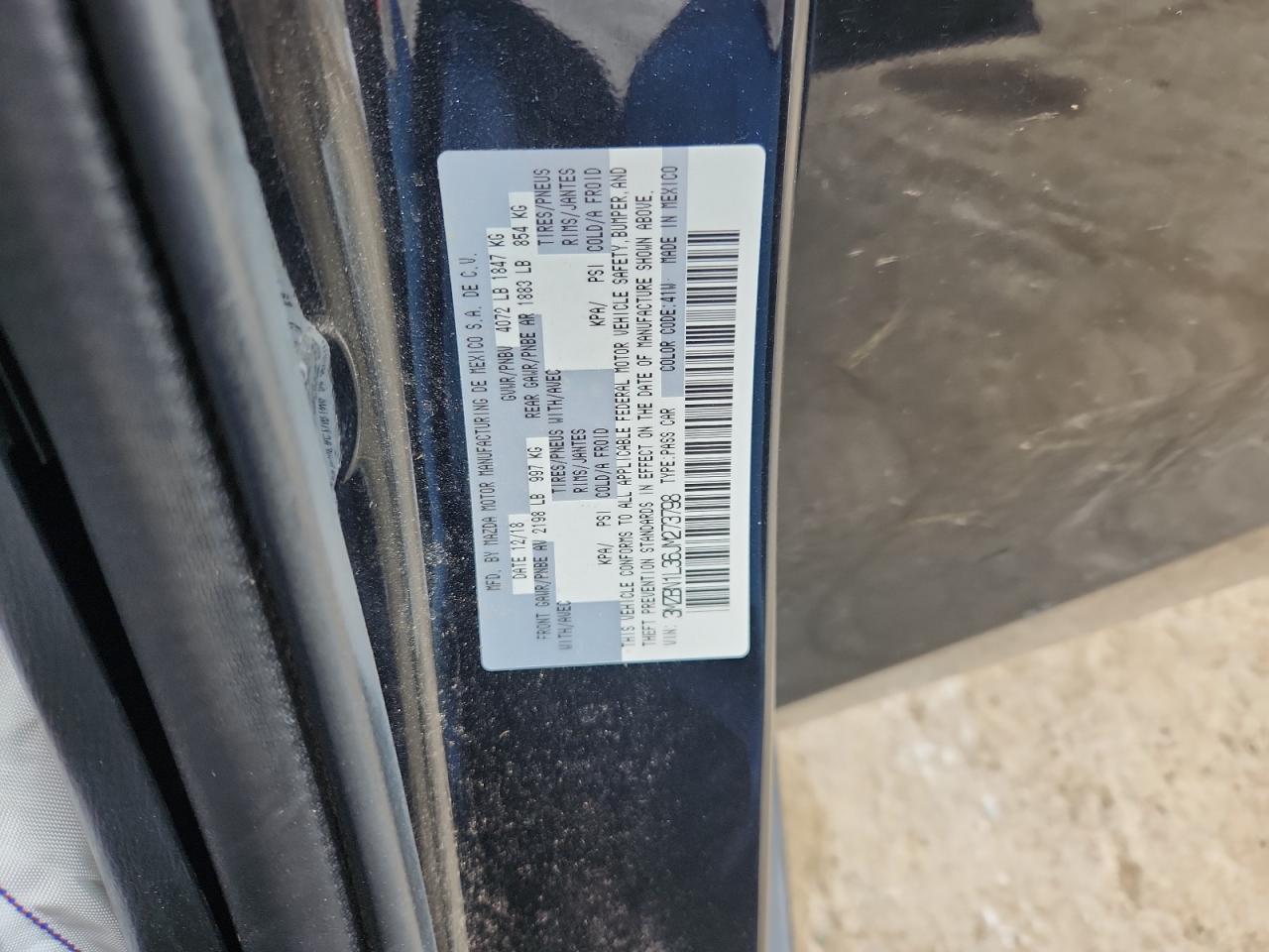 2018 Mazda 3 Touring VIN: 3MZBN1L36JM273798 Lot: 69535135