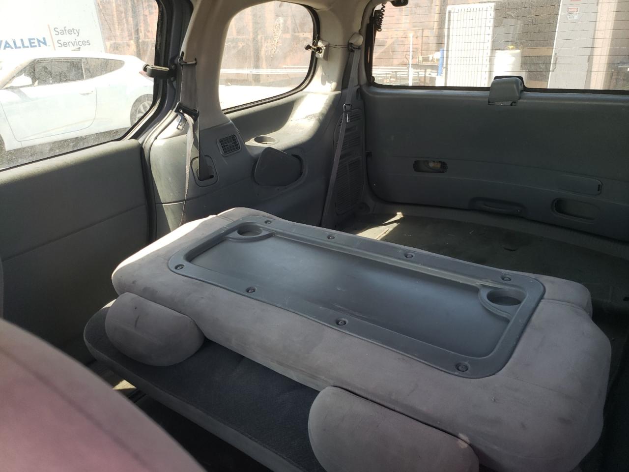 2000 Nissan Quest Se VIN: 4N2XN11T6YD815108 Lot: 71038565