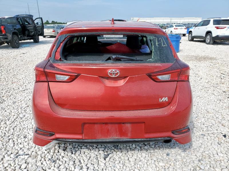  TOYOTA COROLLA 2018 Красный
