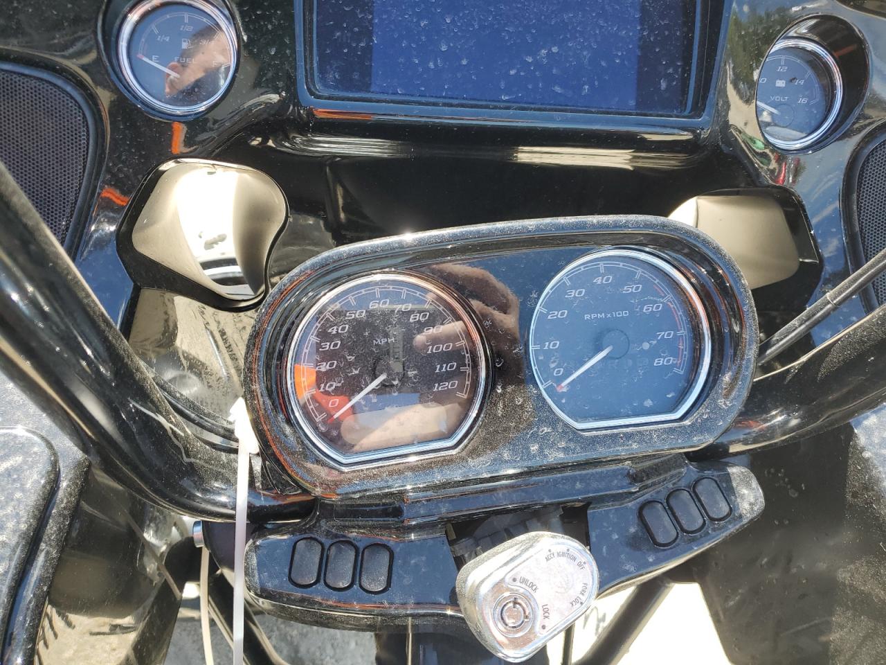 2022 Harley-Davidson Fltrxs VIN: 1HD1KTP1XNB610190 Lot: 70537875